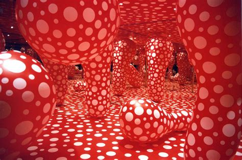 yayoi kusama polka dots